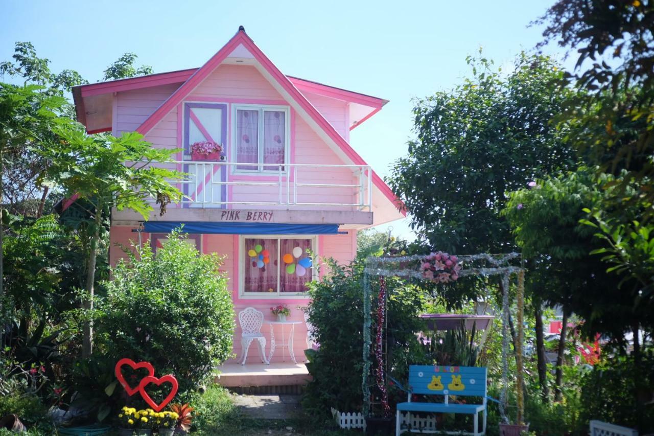 A Houses Homestay ناخون راتشاسيما المظهر الخارجي الصورة