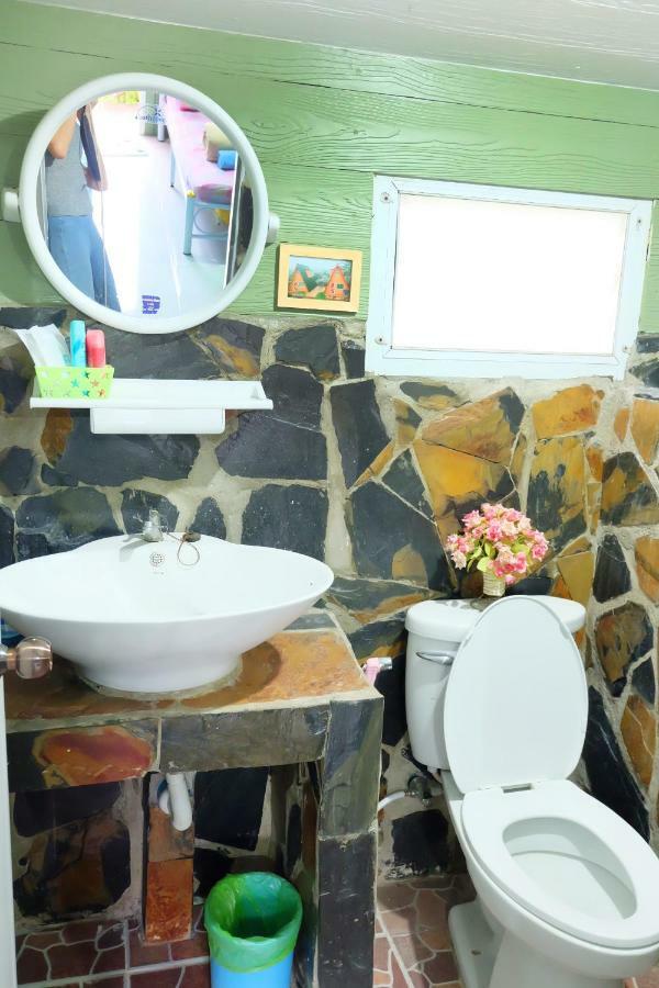 A Houses Homestay ناخون راتشاسيما المظهر الخارجي الصورة