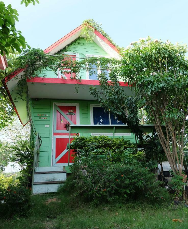 A Houses Homestay ناخون راتشاسيما المظهر الخارجي الصورة